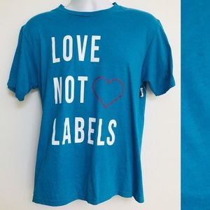 LOVE Not LABELS NWT Tee Shirt Medium